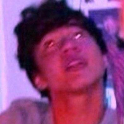 fxckasshton_'s profile picture. chocolate