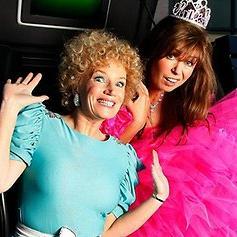 LOOK AT MOI, PLOISE! I've got one word to say to you: The Kath & Kim fans Twitter page!