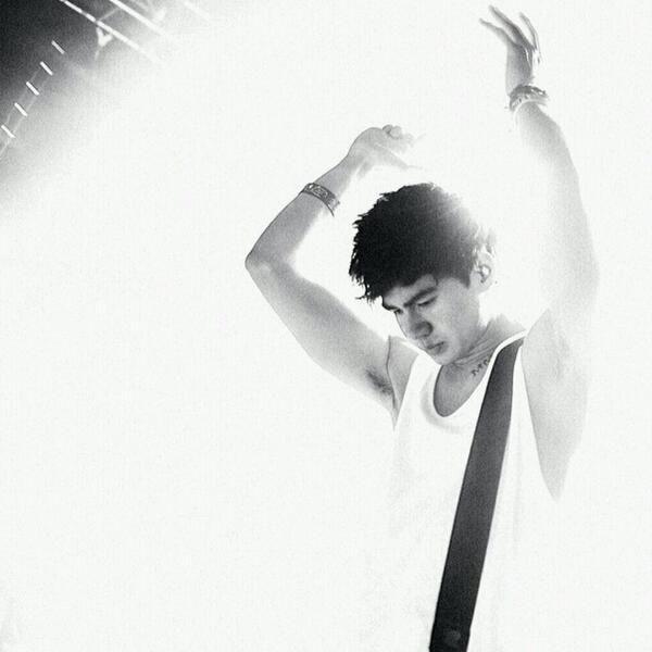 jessieconc1's profile picture. i will not marry you 
                           unless your 
                        calum hood 
                              bye