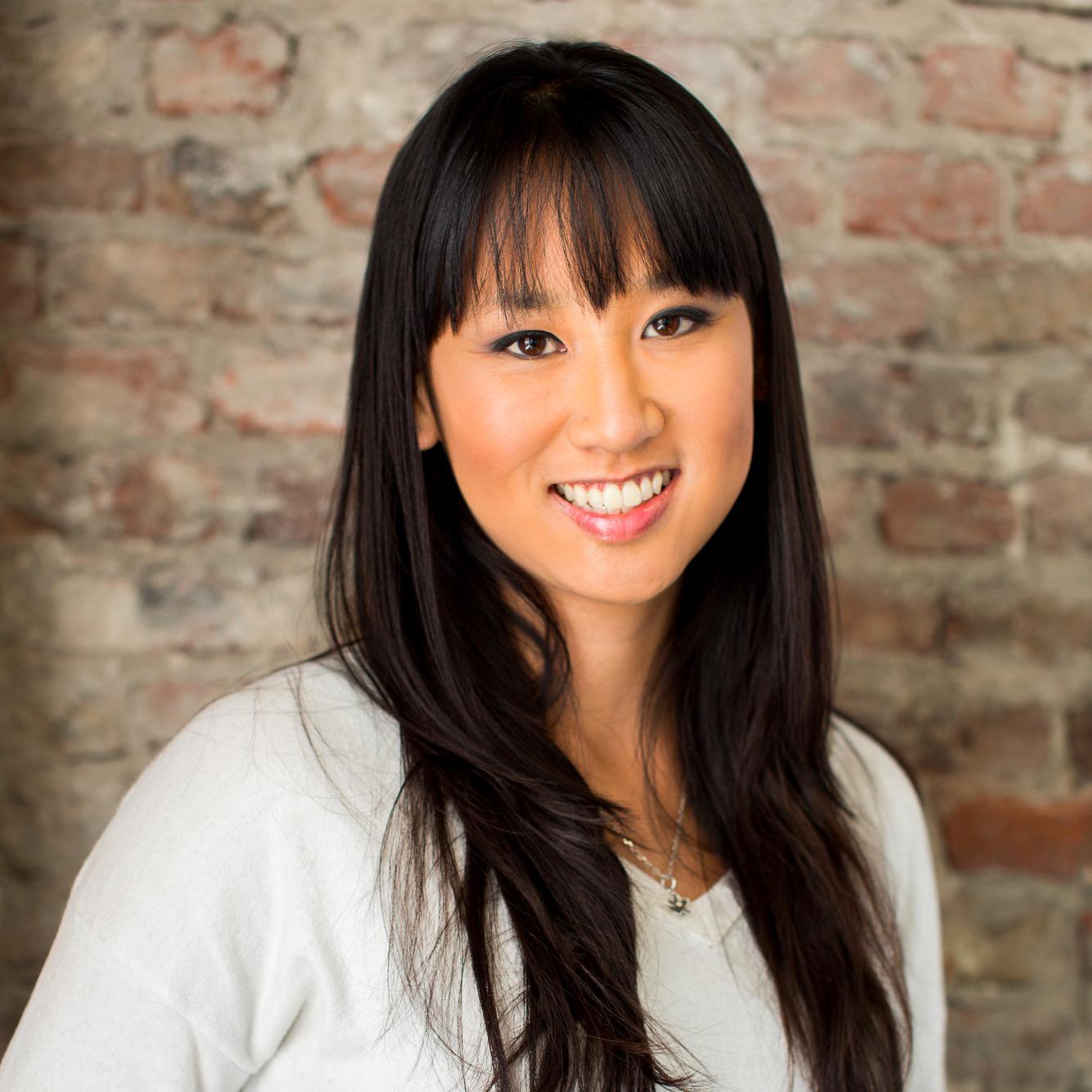 Tech Marketer. Born & raised in the Bay Area.
❤️ Dogs, cooking, & fitness