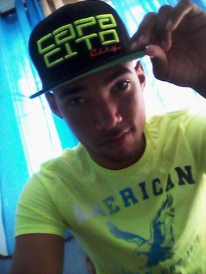 Se Siente La Para Donde Yo Llego

Agregame O Suscribeteme En Facebook