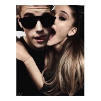 this is a free follow. go follow @DemrauhlSparks thanks!