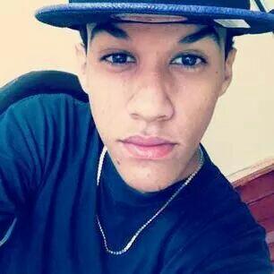 ♥ Eres la persOna con la Cual me Gustaría,Viivir,Bailar,Caminar,Comer :)querer,Dormir & despertar,& Sobre Todo la persOna que AmO..♥ Flaka