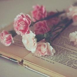 FamishedFemale's profile picture. By sharing my story, I hope to help other young girls who are struggling with depression, eating disorders, and broken hearts.