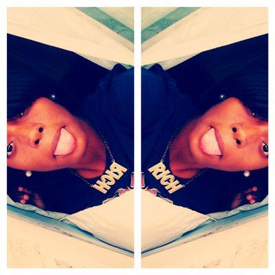 madovaa_future's profile picture. Fσℓℓσω мє && ιммα Fσℓℓσω вα¢к✌.. Sυcкα ƒσя ♡ℓσνє♡ IG: @blvck_beautyyy