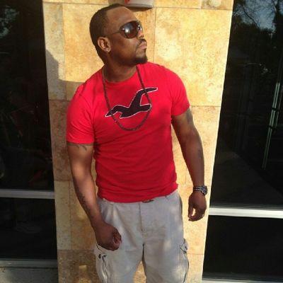 Music 1st Recordings, LLC is the new Label..Producer, Engineer, Song Writer, and Artist...instagram: 215SLJEWELL facebook: Stephon Laws