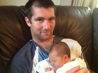 Leyfarmpom's profile picture. 