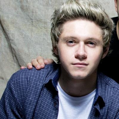 follow from @mcdonialds:) now you should follow her js