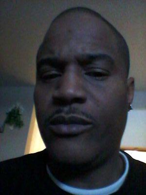 marty440's profile picture. kool dude 41 yrs old Im me nd datz all I cn b college student 2 hell I effd up back n da dayz but Im gettn my shit together now so what..