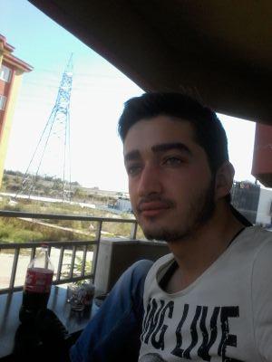 IlhanGkmen's profile picture. insanlara değil ama kendime güveniyorum.