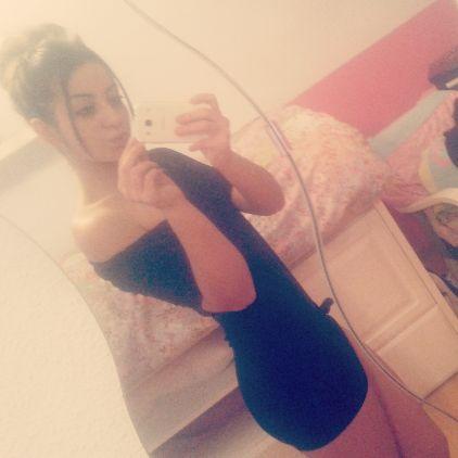 soy como soy a quien le guste bien a quien no puerta rubiaa olvida las penas se vam bebiendo y bebiendo te voy a olvidar