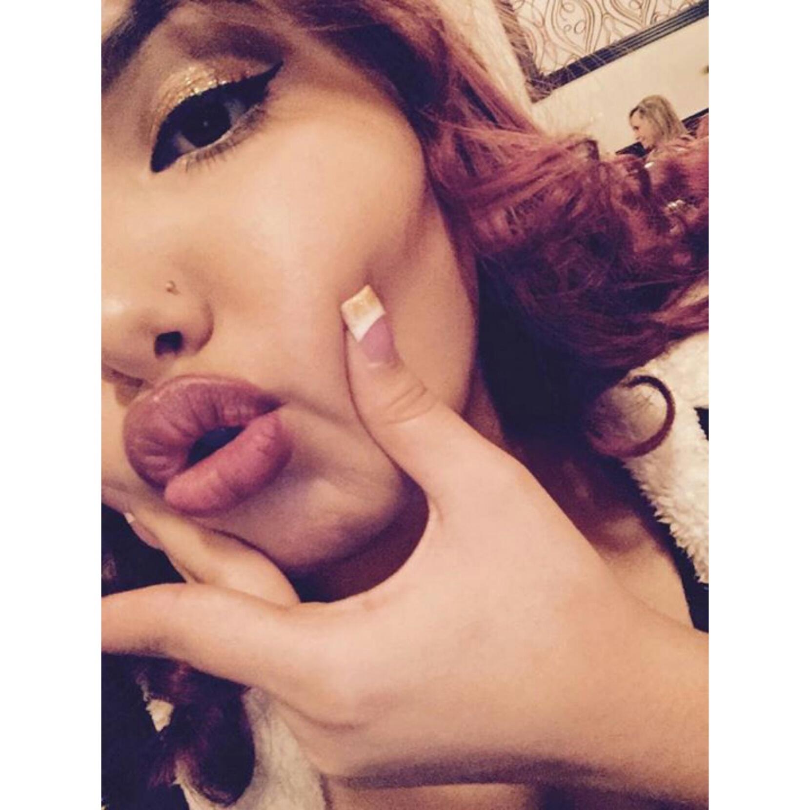 IG @honeysosweetxo