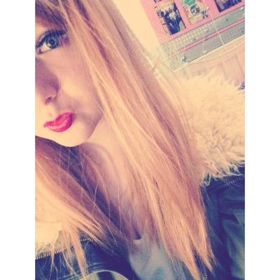 maisixe's profile picture. 