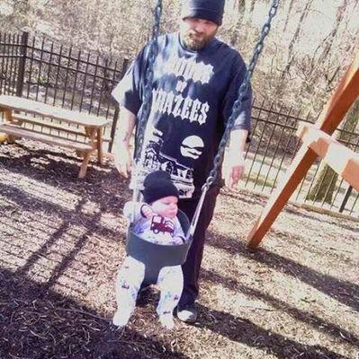 CoreySanford313's profile picture. Husband,  Father, Juggalo and nerd