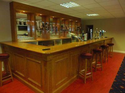 The southfields club is a working man's club set in the heart of SW London.We have regular live Saturday night entertainment Inc discos, live singers, bingo