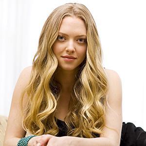 @VibrantSapphire's mom | THG RP | {Single}