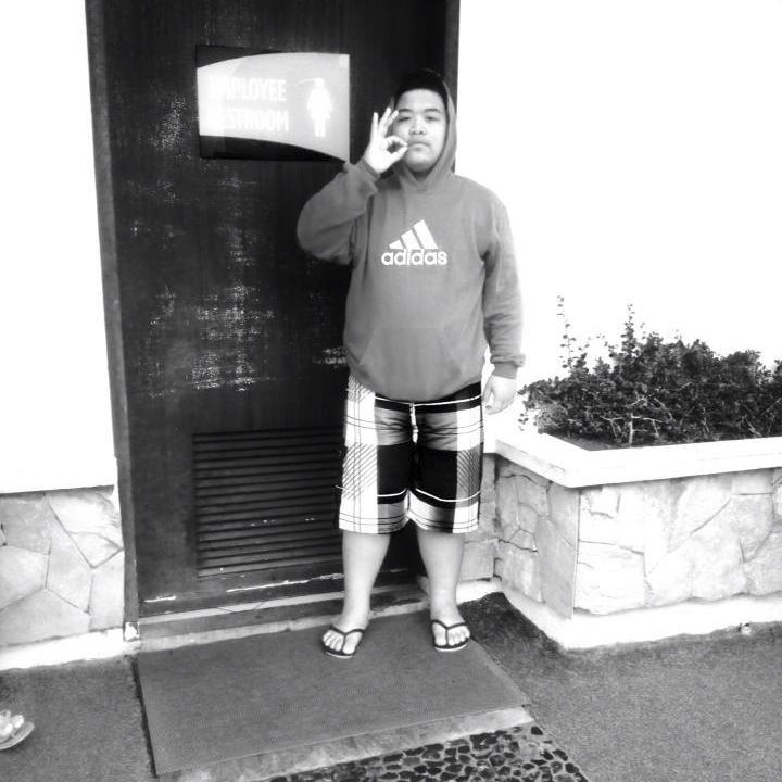 JayEmMacatangay's profile picture. Certified Beatboxer :D