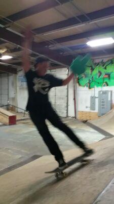 EricReilly_'s profile picture. drive my sunshine into your ass