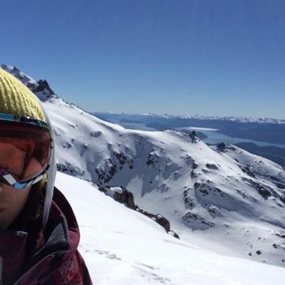 always_packing's profile picture. Snow. And all the bits in between