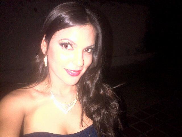 Odontologa.. Con muchas metas, divertida y aventurera!!