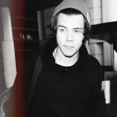 Harry •Fake Social• △+▲=♡