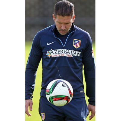 No se compara con otra hinchada, soy del Atleti en las buenas y en las malas. Antimadridista desde que nací; atletista hasta la muerte. Mi dios: Neptuno. FT9