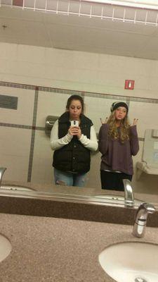 tbird623's profile picture. :)