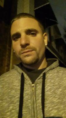 I'm a singer/songwriter from Philadelphia...In search of good management...