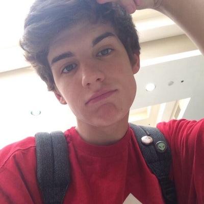 guccijpg's profile picture. 