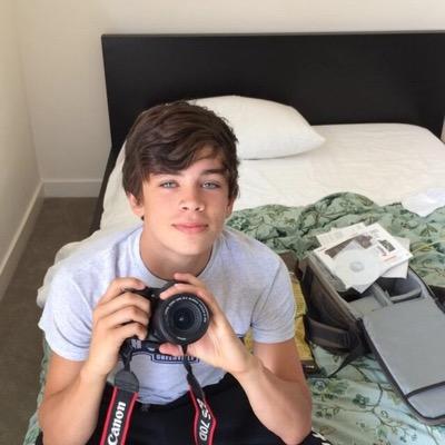 sameoslays's profile picture. 