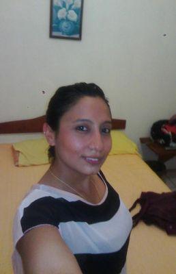 carlaxto's profile picture. 