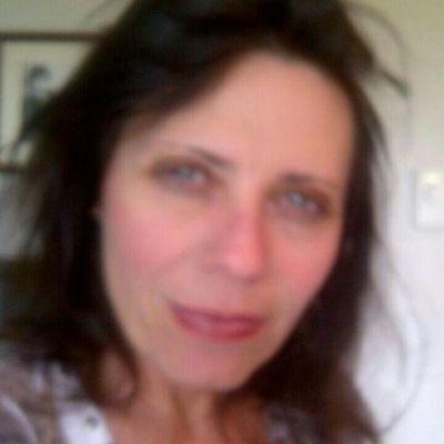 Shirley Obitz is a writer. Her work has appeared in many online publications.