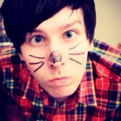 That guy with the hair from Youtube and Radio 1 ★✩★