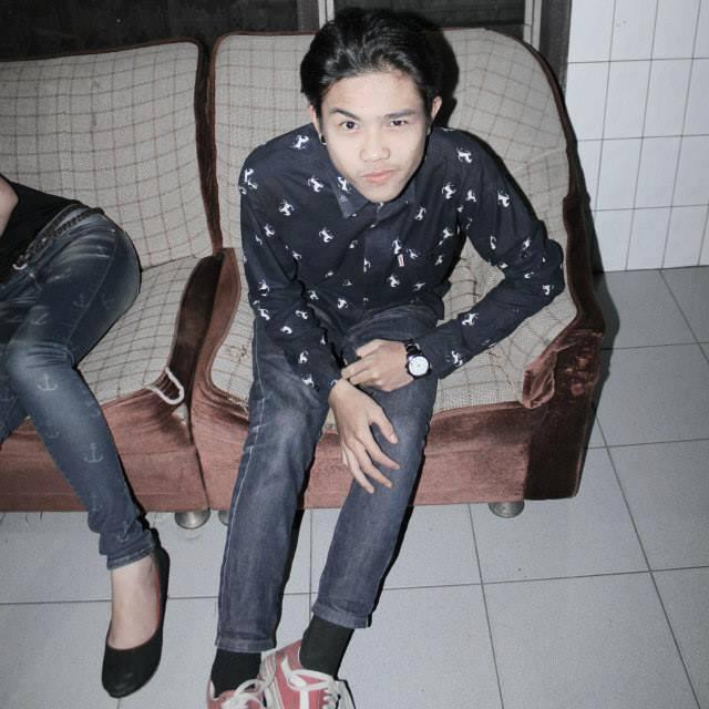 goii_barker's profile picture. Think big, feel strong, and pray hard for deep heart. and Said honestly because honestly is the best currency wherever you are. 3115A9F5