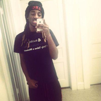 Youtuber | Gamer | Music Artist 

@XiGodlyGamer