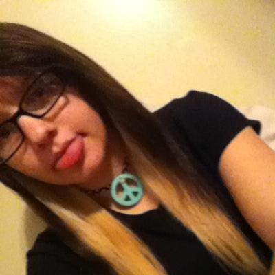 SparklingPink14's profile picture. 