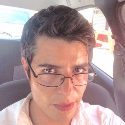 me gusta ser sincero, extrovertido y sobretodo ser leal a mis ideales