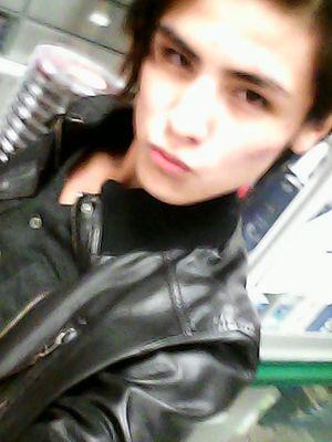 BeginJessy's profile picture. top model,fashion victim