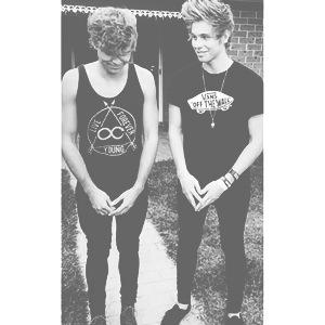 FREE FOLLOW FROM @4DerpingBoys ask for a follow back https://t.co/ZWojVt4kIH