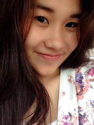100% Indonesian since 1994 || a singer || Line : emmandya