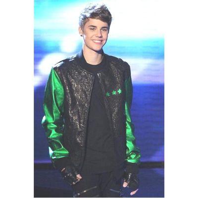 Cuenta Fandom •@kingbizzlemrc•|•MixerBoy•|••BelieberBoy••|Calvin Harris |DannaPaolaº