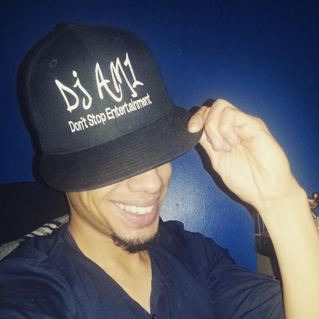 Mr_AM1's profile picture. DJ A.M.1 ------#JERSEY STAND UP!!! #TeamAM1--- #TeamColombia--- #DontStopEnt--                                 Instagram: @DJAM1OFFICIAL
Sc: DJAM1
