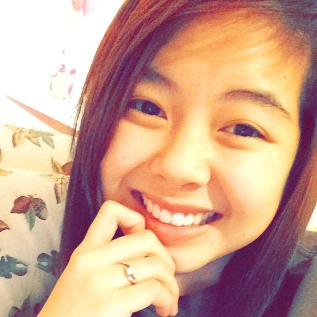 meechezz's profile picture. 