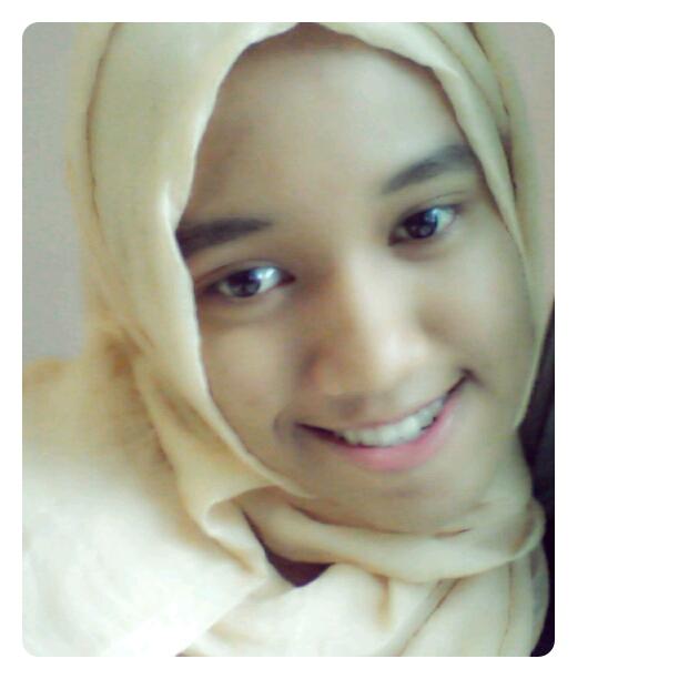 annisasyahrill's profile picture. Wanna be a fashion designer..Askfm ig-annisasyrl