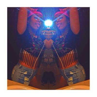 KimMarte_'s profile picture. Soporten a kim mientras viva. |Reggaeton lover|shots Lover| Jowell y Randy & papi arca lover