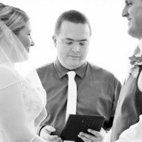 mc_the_mc's profile picture. Matt Constance - Marriage Celebrant an Authorised Marriage Celebrant based in Brisbane serving South East QLD.