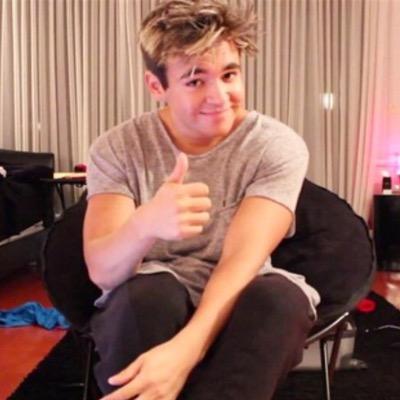 Your first and most updated source for Youtuber Alex Constancio including all the latest news, photos, videos and even much more. Tweets by: @CiscoMata