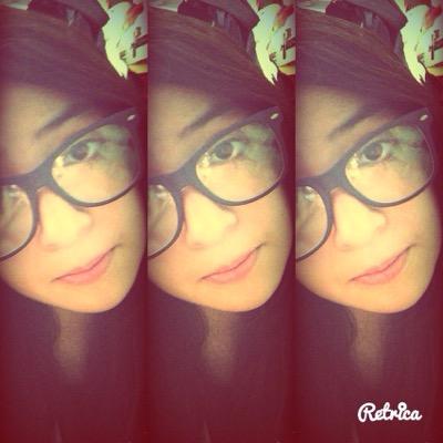 MichelleLeonDi1's profile picture. yolo