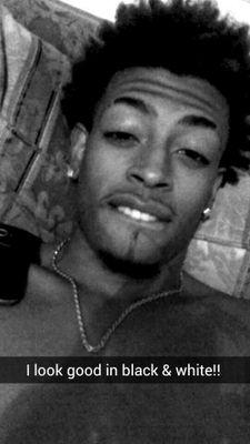 possible_187's profile picture. follow me on instagram @lovetreyy_pics