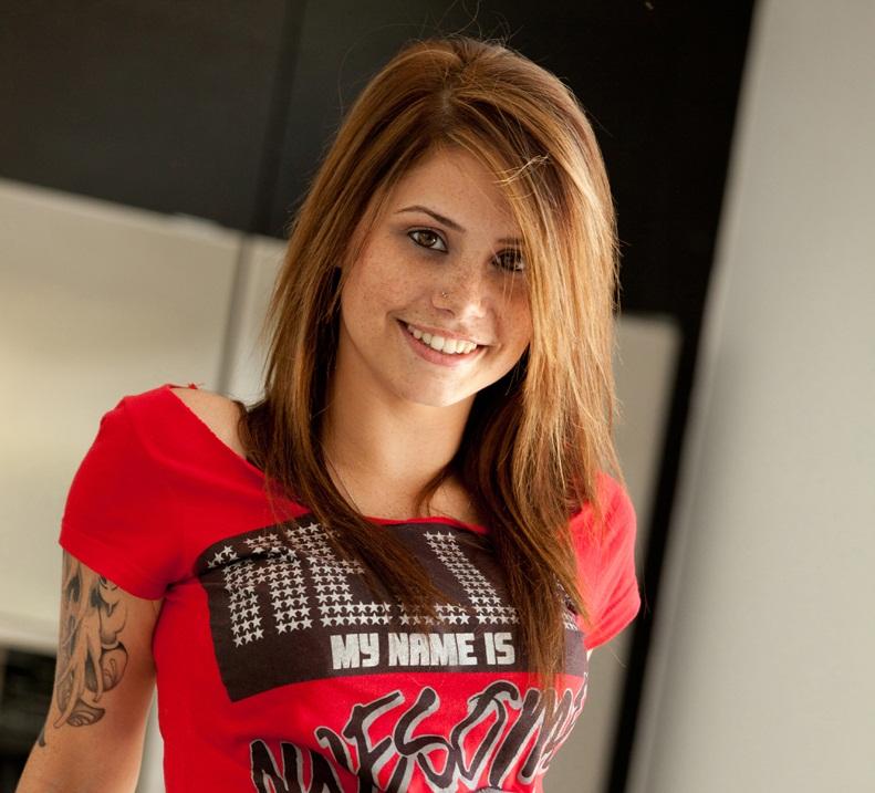 MalvinaDerman34's profile picture. 